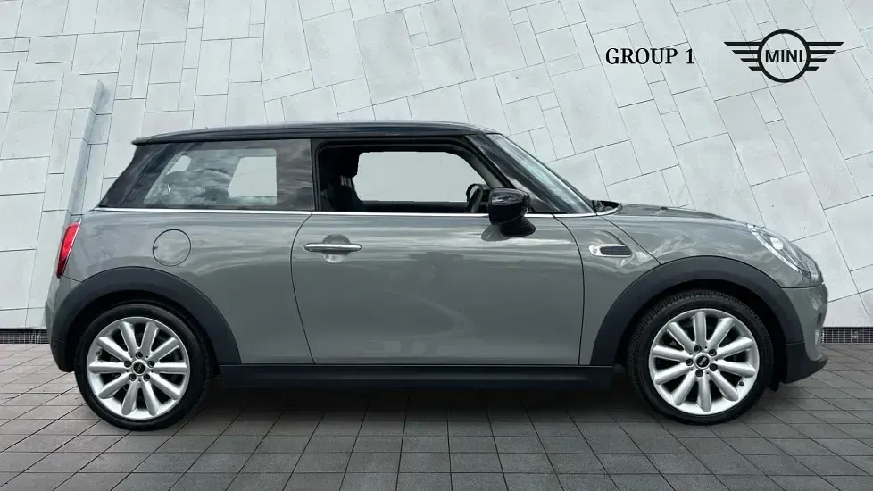 Used Mini Cooper Classic 134 HP (98 kW) 2020 Grey Hatchback