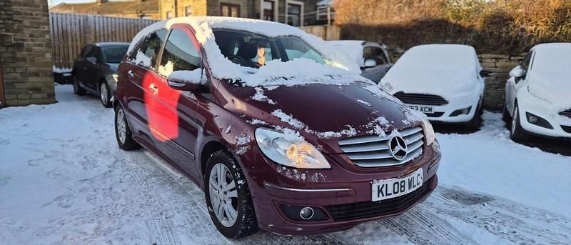 Red Used 2008 Mercedes B200 SE MPV | £1,250 (Good price) - Image 1/4