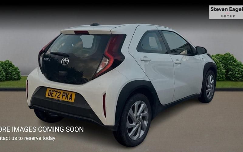 Used Toyota Aygo X PURE 72 HP (52 kW) 2025 SUV