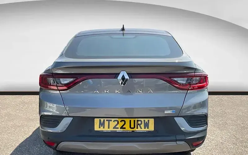 Used Renault Arkana Iconic 143 HP (105 kW) 2022 Grey SUV