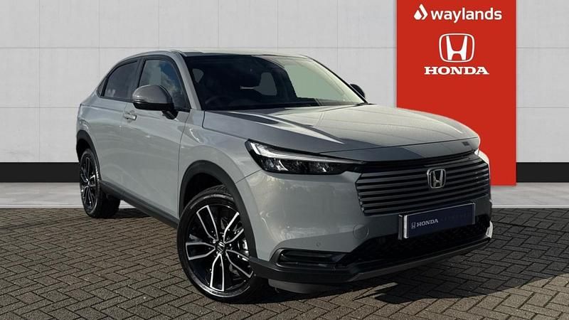 Grey Used 2025 Honda HR-V Elegance SUV | £26,991 (Expensive) - Image 1/4