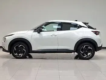 Used Nissan Juke N-Connecta 114 HP (83 kW) 2022 White SUV