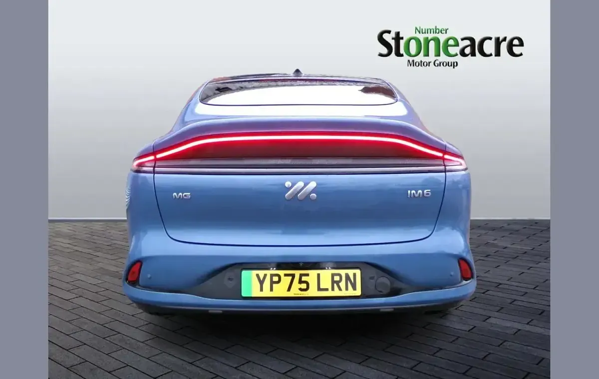 Usado MG IM6 553 kW (752 CV) 2025 Azul SUV