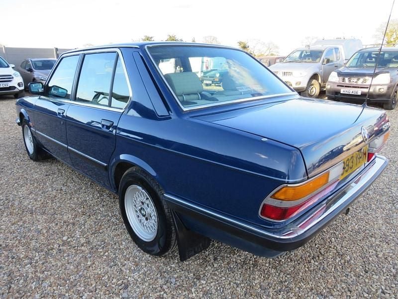 Used BMW 525 1987 Blue Sedan
