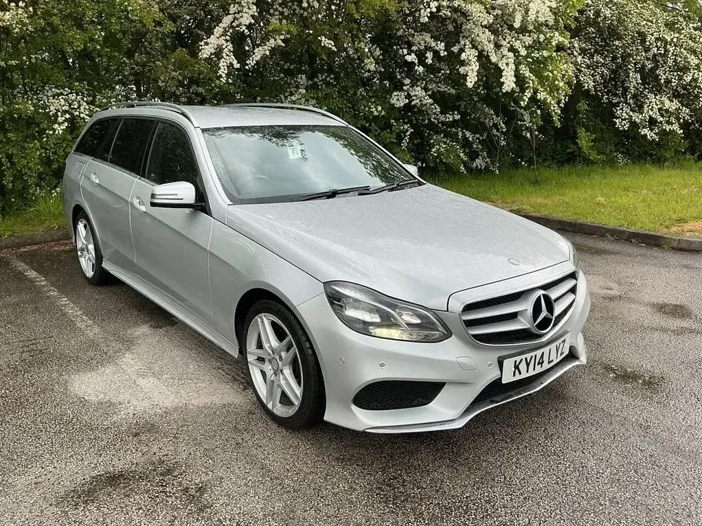 Gebraucht Mercedes E220 AMG 2014 Silber Kombi