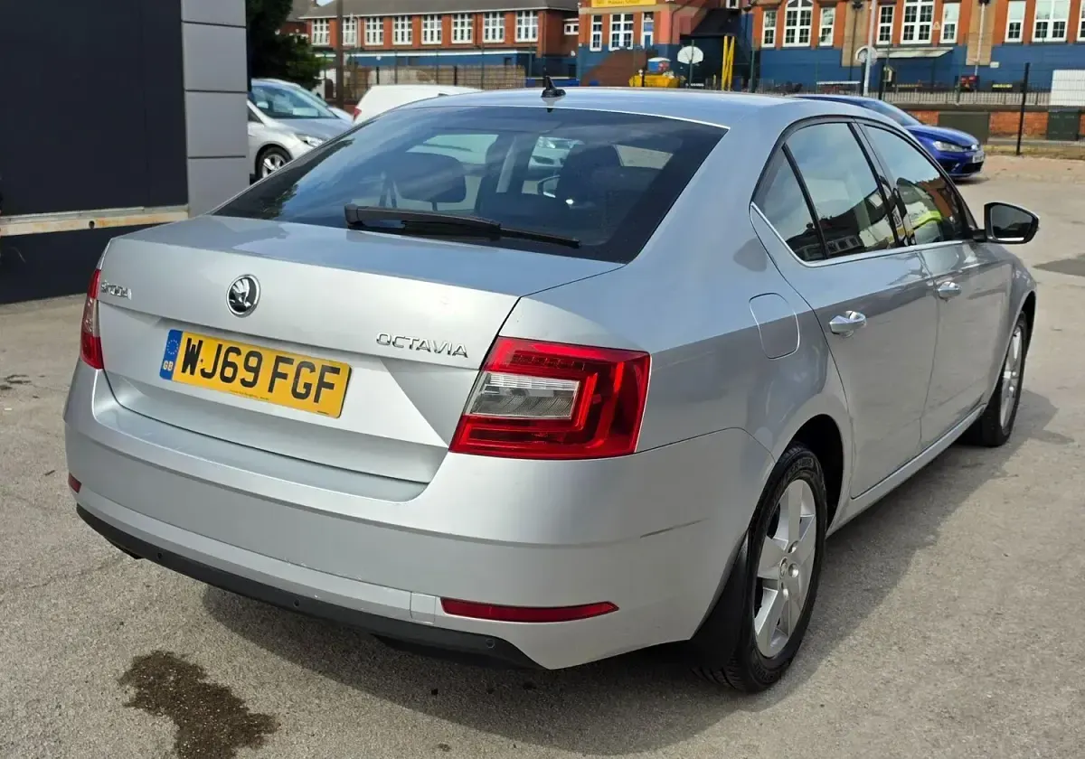 Used Skoda Octavia SE Technology 2019 Silver Hatchback