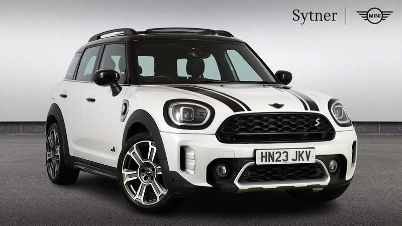 Used Mini Cooper S Countryman Exclusive 219 HP (161 kW) 2023 White SUV