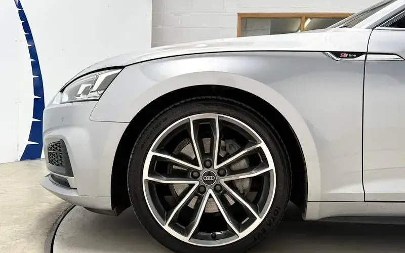 Used Audi A5 Sportback S-Line 190 HP (139 kW) 2017 Silver Hatchback
