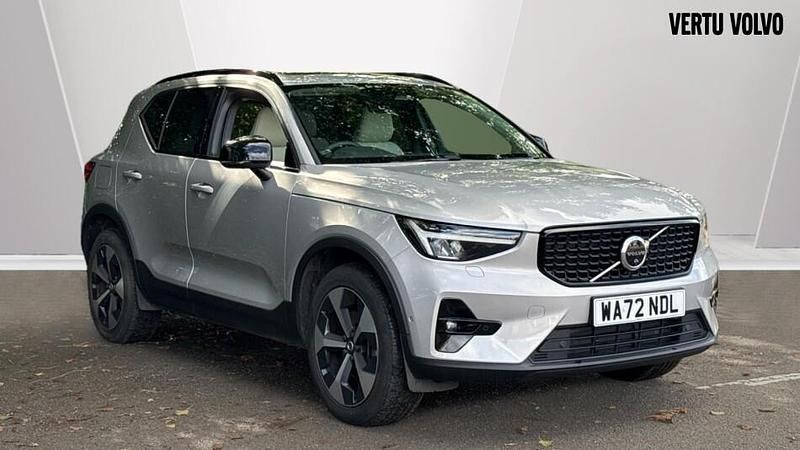 Used 2022 Volvo XC40 Ultimate SUV | £31,424 (Fair price) - Image 1/3
