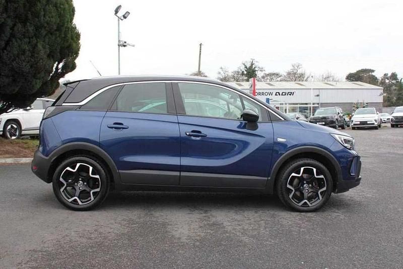 Used Vauxhall Crossland Ultimate 108 HP (79 kW) 2023 Blue SUV