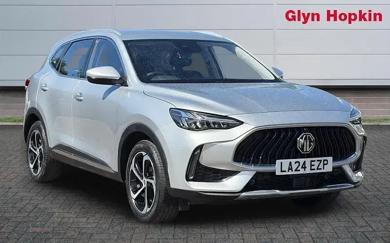 Używany MG HS SE 162 KM (119 kW) 2024 SUV