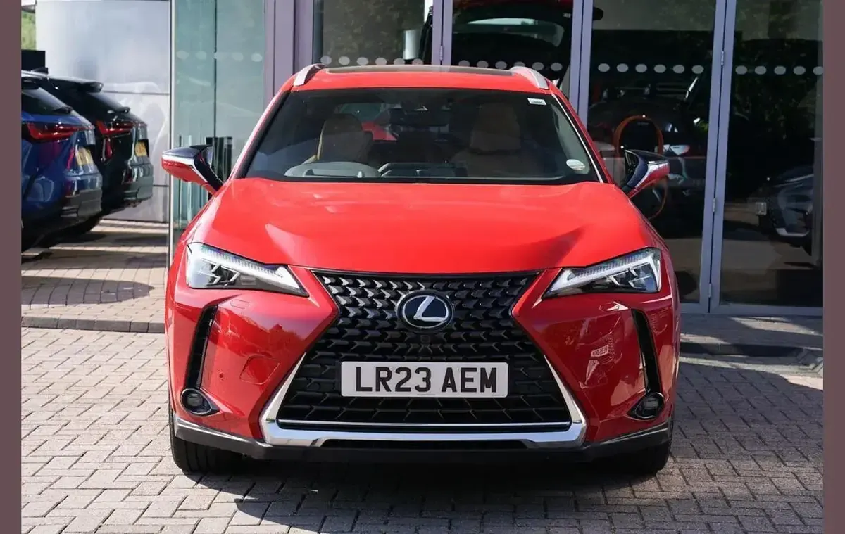 Used Lexus UX 250h 180 HP (132 kW) 2023 Red SUV