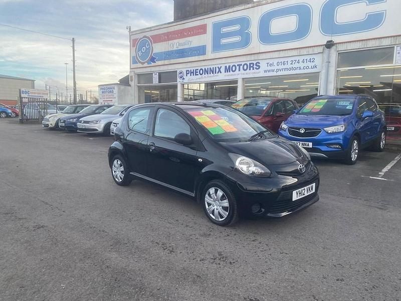 Used Toyota Aygo 68 HP (50 kW) 2012 Black Hatchback