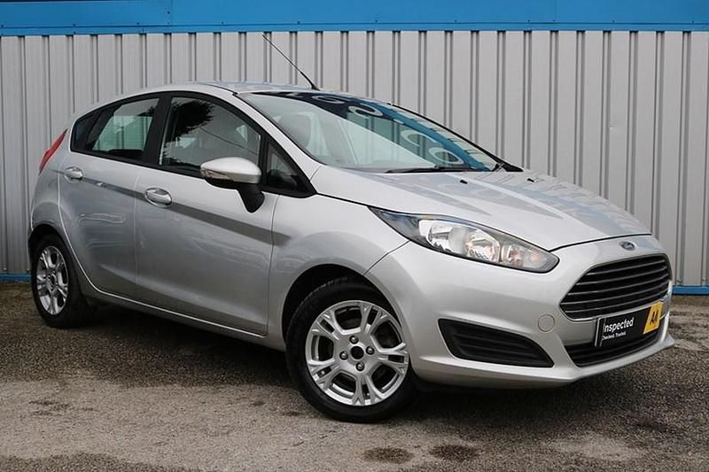 Used Ford Fiesta Style 2014 Silver Hatchback