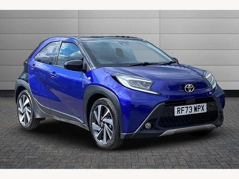Blue Used 2023 Toyota Aygo Hatchback | £14,150 (Fair price) - Image 1/4