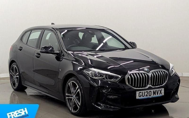 Begagnad BMW 118 M Sport 140 HK (102 kW) 2020 Halvkombi