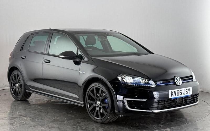 Black Used 2016 VW Golf VII GTE Hatchback | £9,500 (Fair price) - Image 1/3