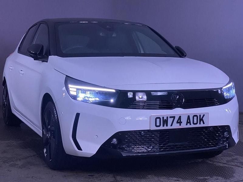 Used Vauxhall Corsa-e 114 kW (156 HP) 2024 White Hatchback