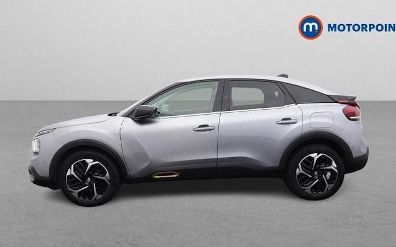 Używany Citroën C4 PureTech 131 KM (96 kW) 2023 Szary SUV