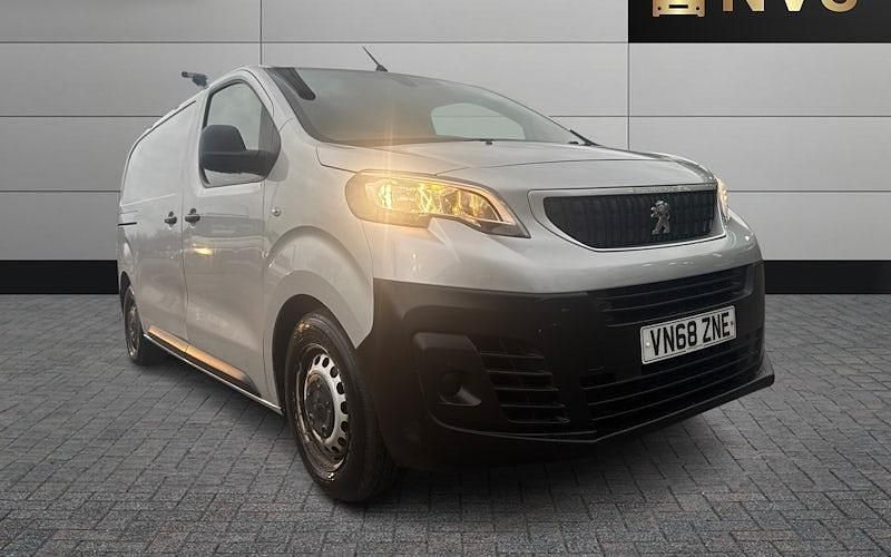 Used Peugeot Expert 116 HP (85 kW) 2019 Silver Van