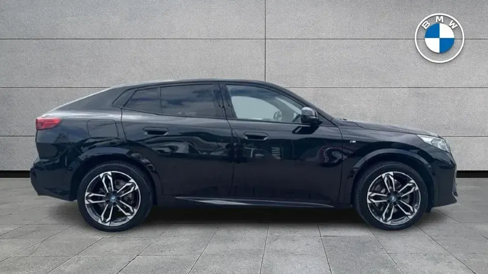 Used BMW iX2 M Sport 227 kW (309 HP) 2024 Black SUV