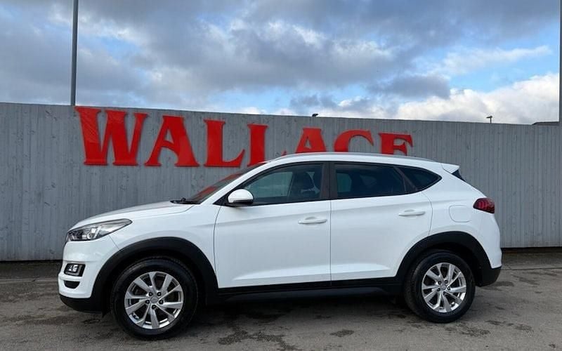 Used 2020 Hyundai Tucson SE SUV | £14,795 (Good price) - Image 1/4