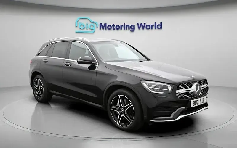 Used Mercedes GLC220 AMG line 194 HP (142 kW) 2021 Black Estate