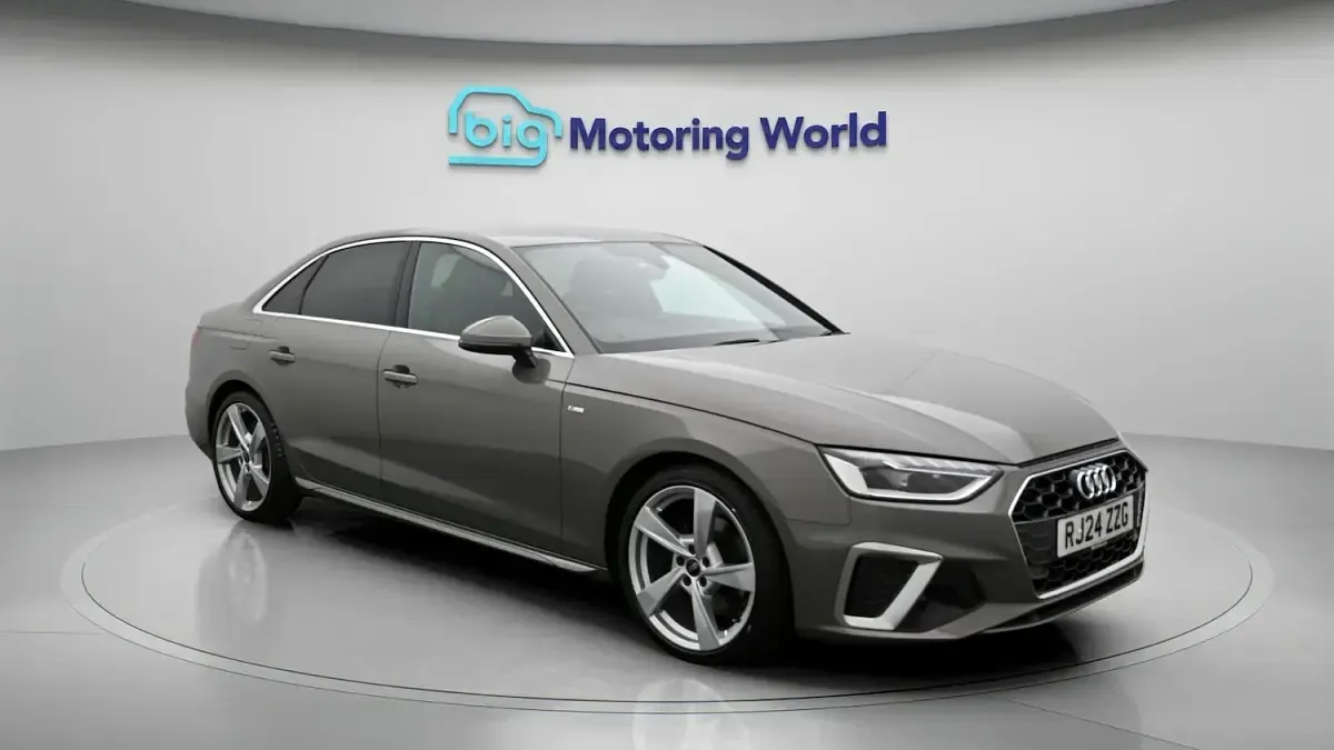 Used Audi A4 S-Line 150 HP (110 kW) 2024 Sedan