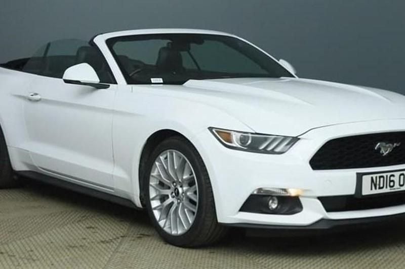 White Used 2016 Ford Mustang Convertible Cabriolet | £22,995 (Fair price) - Image 1/1
