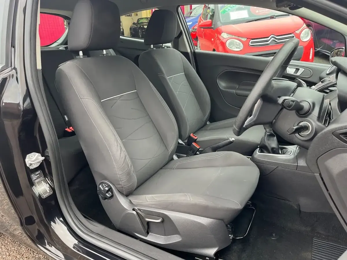 Used Ford Fiesta Style 82 HP (60 kW) 2014 Black Hatchback