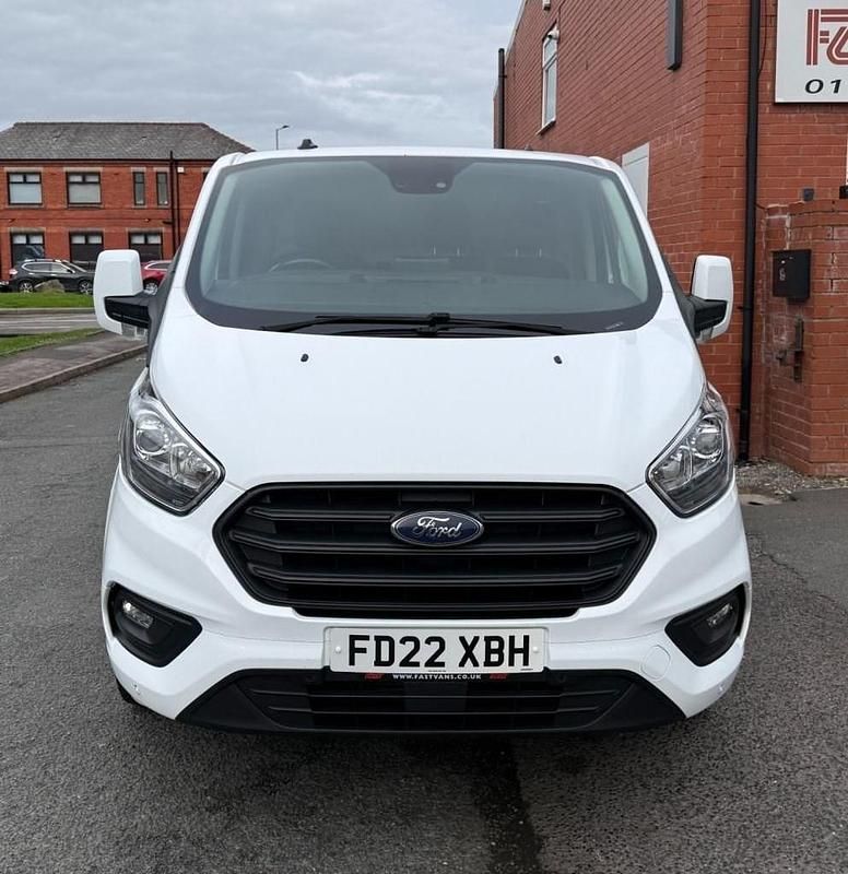 Used Ford Transit Custom Trend 130 HP (95 kW) 2022 White Van