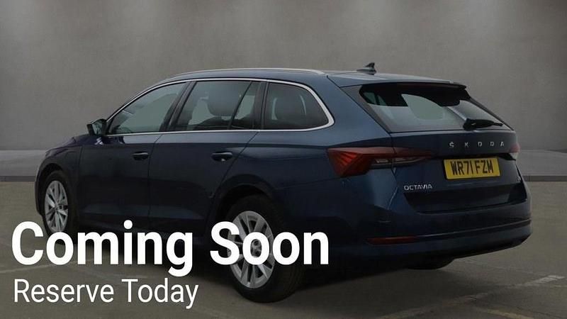 Used Skoda Octavia SE L 2022 Blue Estate