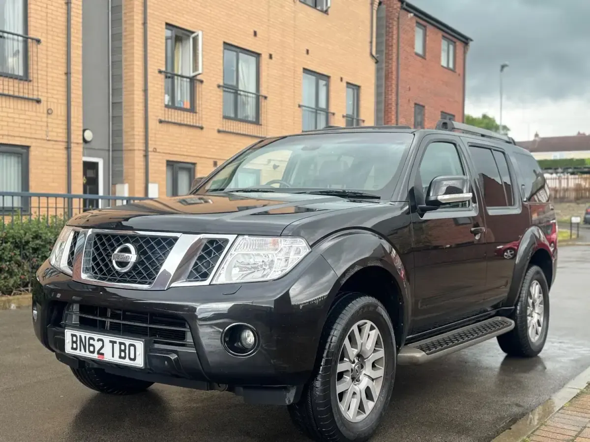 Used Nissan Pathfinder Tekna 2012 Black SUV
