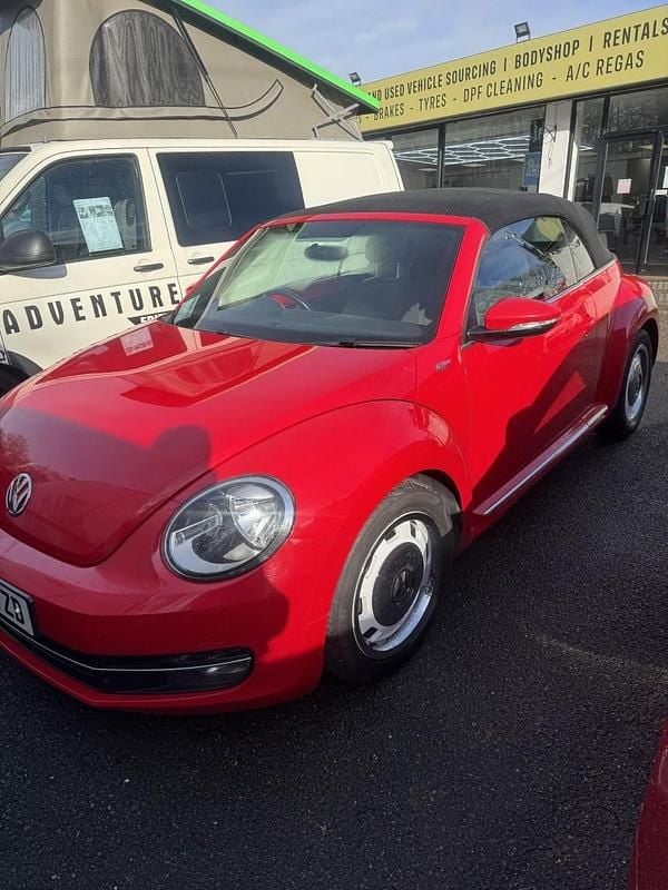 Used VW Beetle Design 2013 Red Hatchback