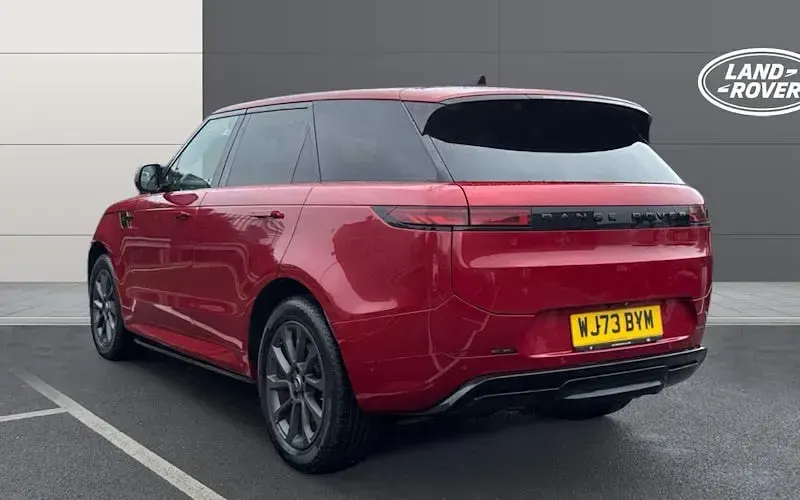 Usado Land Rover Range Rover Sport SE Dynamic 300 HP (220 kW) 2026 SUV