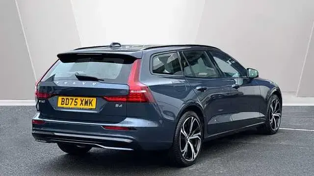 Used Volvo V60 Plus 194 HP (142 kW) 2026 Estate