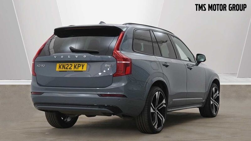 Used Volvo XC90 R-Design Pro 295 HP (216 kW) 2022 Grey SUV