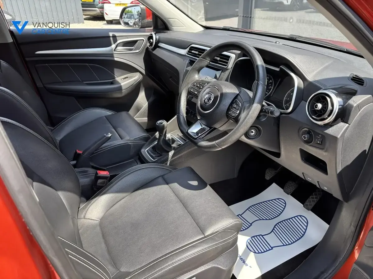 Used MG ZS Exclusive 106 HP (77 kW) 2020 Orange SUV