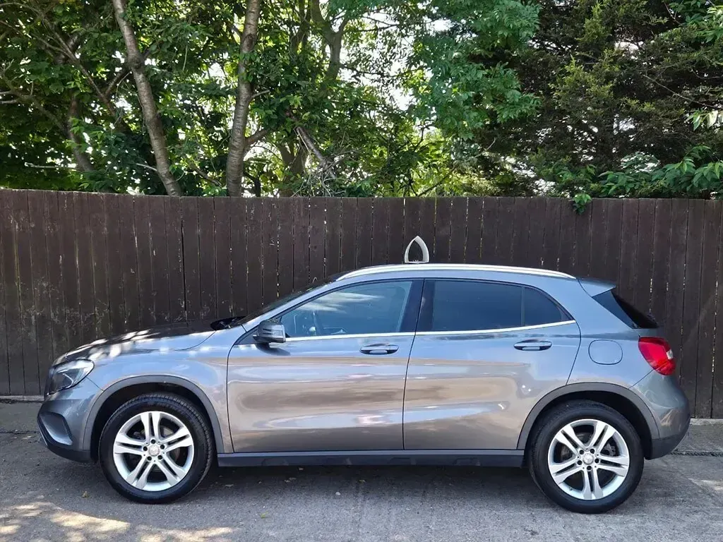 Used Mercedes GLA200 136 HP (100 kW) 2016 Grey SUV