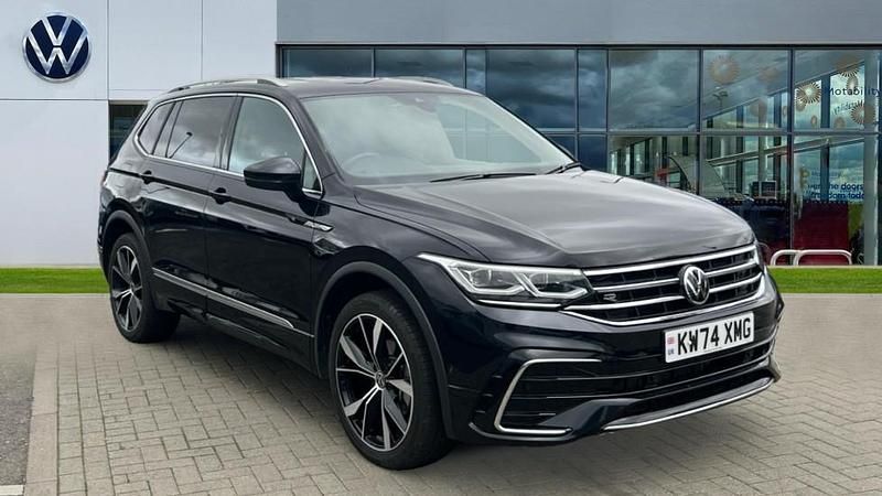Deep black pearl Used 2025 VW Tiguan Allspace R-line SUV | £33,791 (Fair price) - Image 1/4