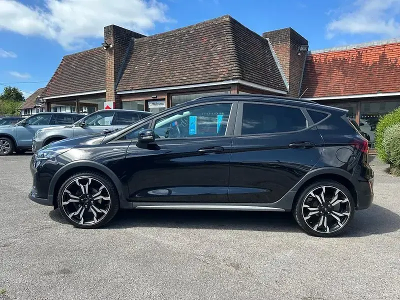 Used Ford Fiesta Active X 100 HP (73 kW) 2024 Black Hatchback