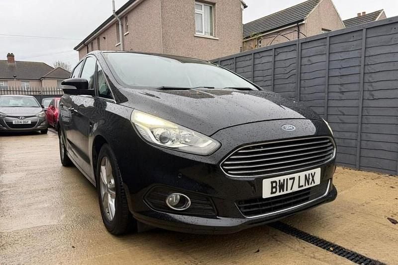 Black Used 2017 Ford S-MAX Titanium MPV | £10,995 (Fair price) - Image 1/1
