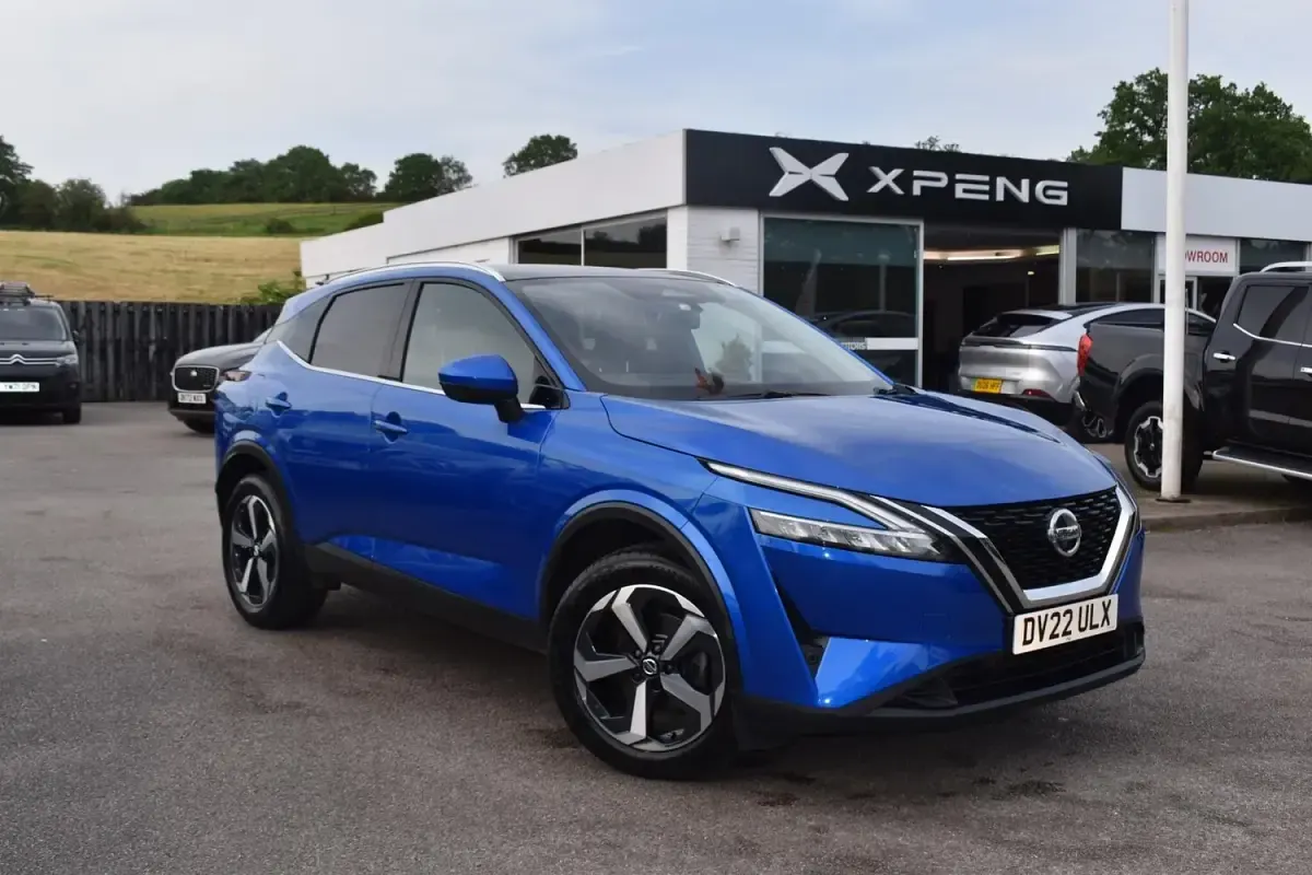 Used Nissan Qashqai N-Connecta 158 HP (116 kW) 2022 Blue SUV