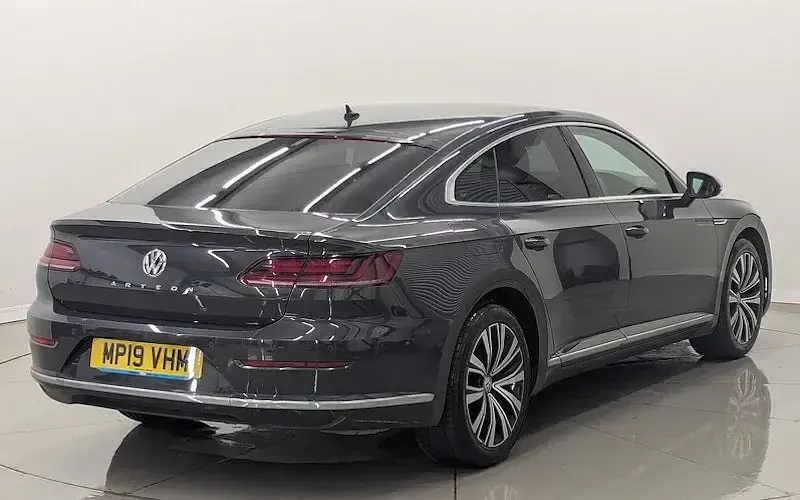 Used VW Arteon Elegance 150 HP (110 kW) 2019 Grey Hatchback