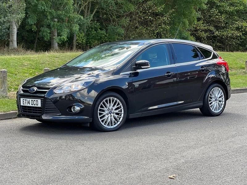 Panther black Used 2013 Ford Focus Zetec Hatchback | £6,250 (Expensive) - Image 1/4