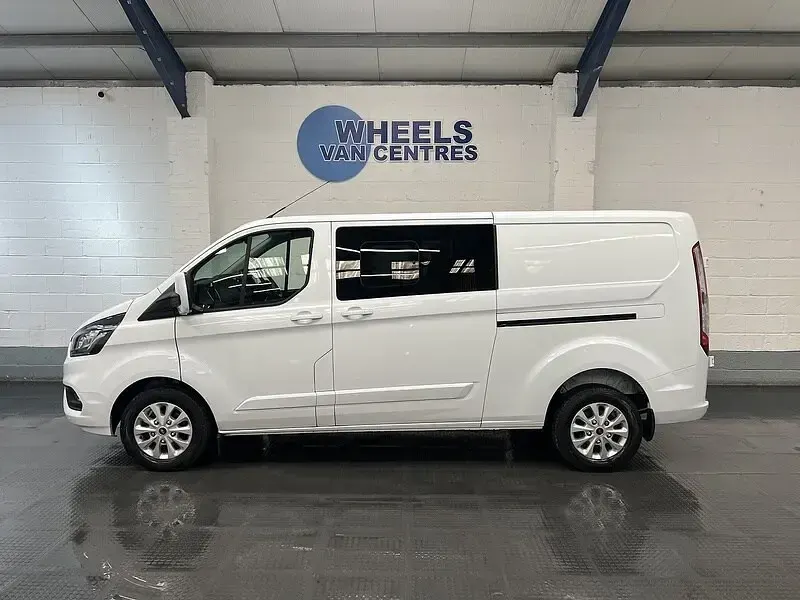 Used Ford 300 Limited 2022 White Van
