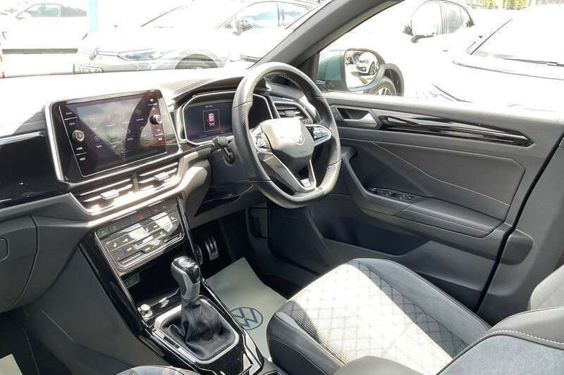 Image 2/4