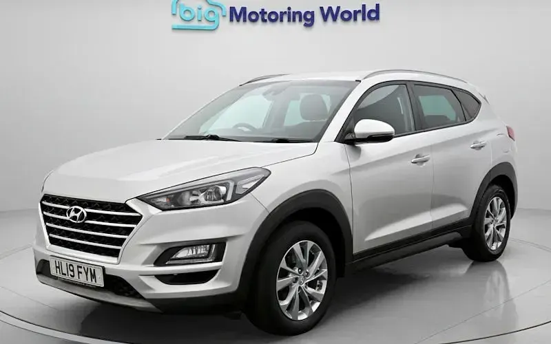 Used Hyundai Tucson SE 136 HP (100 kW) 2019 Grey SUV