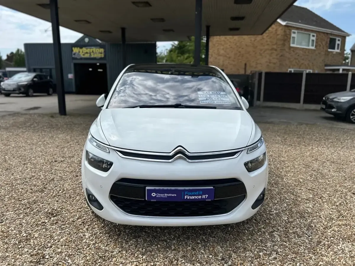Used Citroën C4 Picasso Exclusive 2016 White MPV