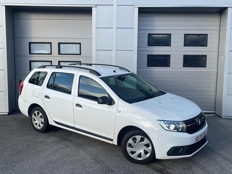 White Used 2020 Dacia Logan MCV Essentiel Estate | £2,490 - Image 1/4